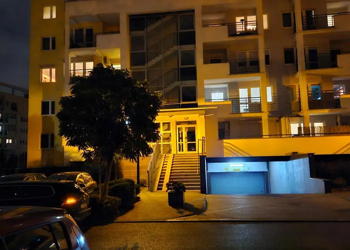 Lägenhet Malta & Basen ,kort Tenisowy W Cenie