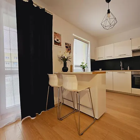 Malta & Basen ,kort Tenisowy W Cenie Appartement Poznań