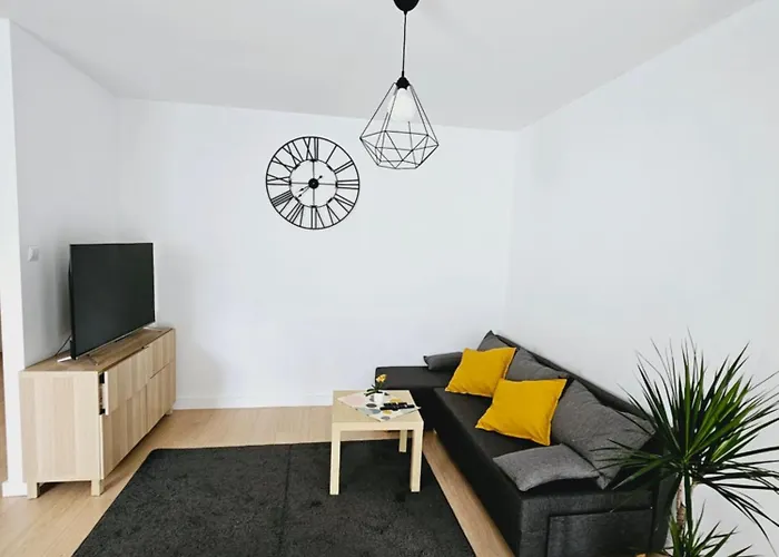 Malta & Basen ,kort Tenisowy W Cenie Apartman *